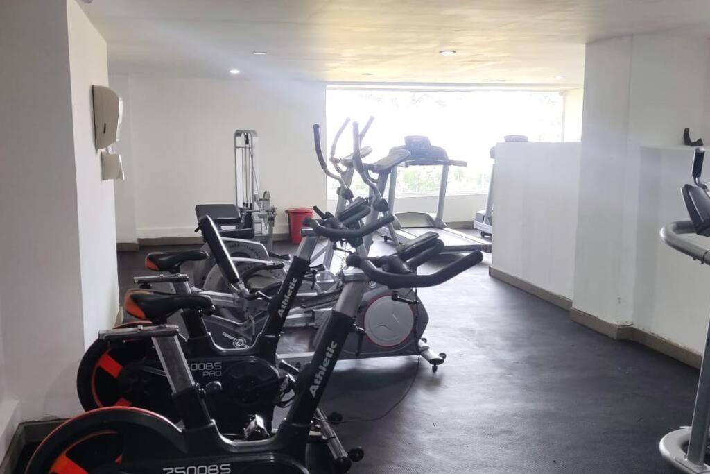 En De Indias, Edificio Morros 3