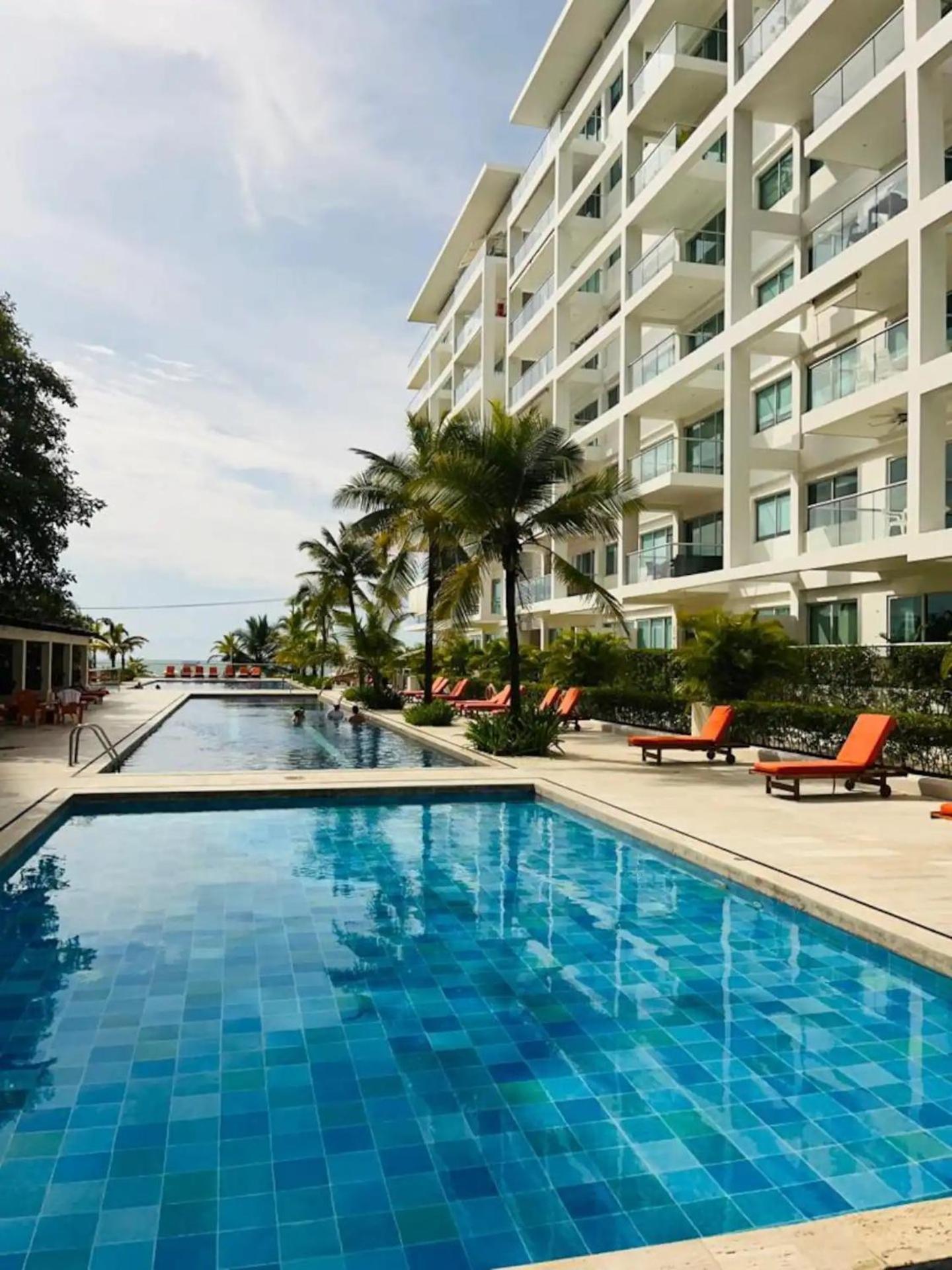 En De Indias, Edificio Morros 3 *