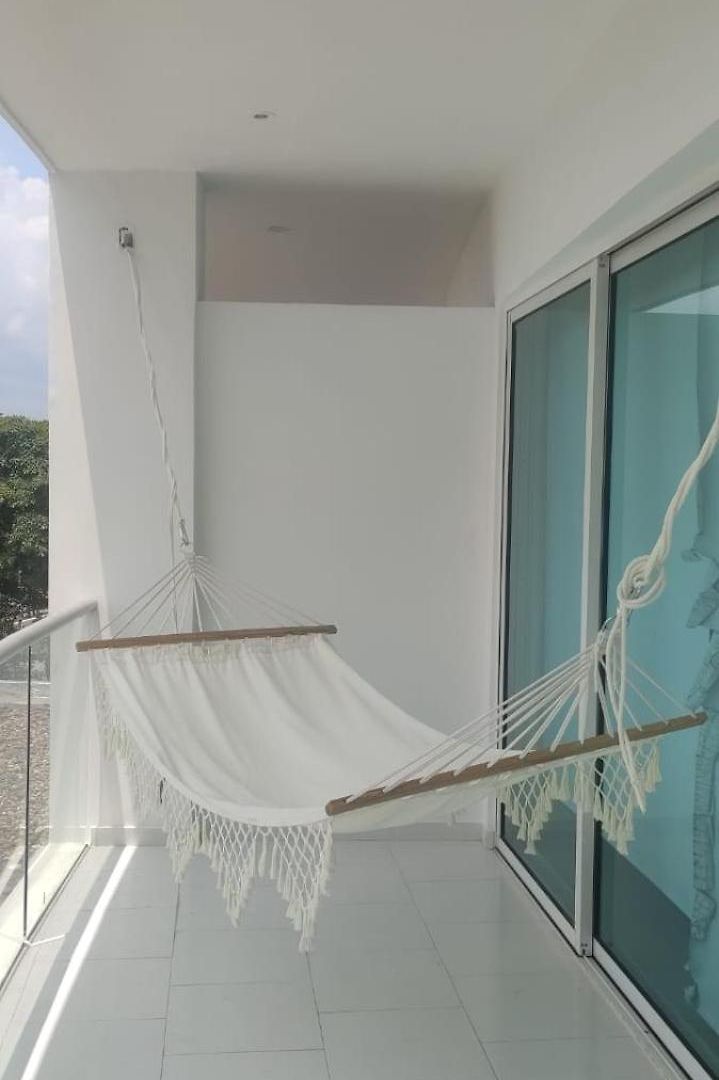 En De Indias, Edificio Morros 3